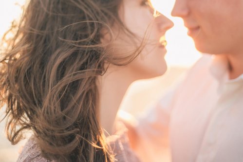 既婚者からキス なんでしたの キスの奥に隠されたホンネ4選 Coicuru